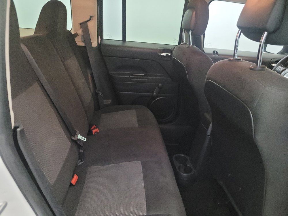 Used 2015 Jeep Patriot Sport AWD/4WD image 19