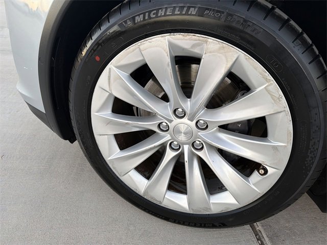 Used 2017 Tesla Model X 100D image 29