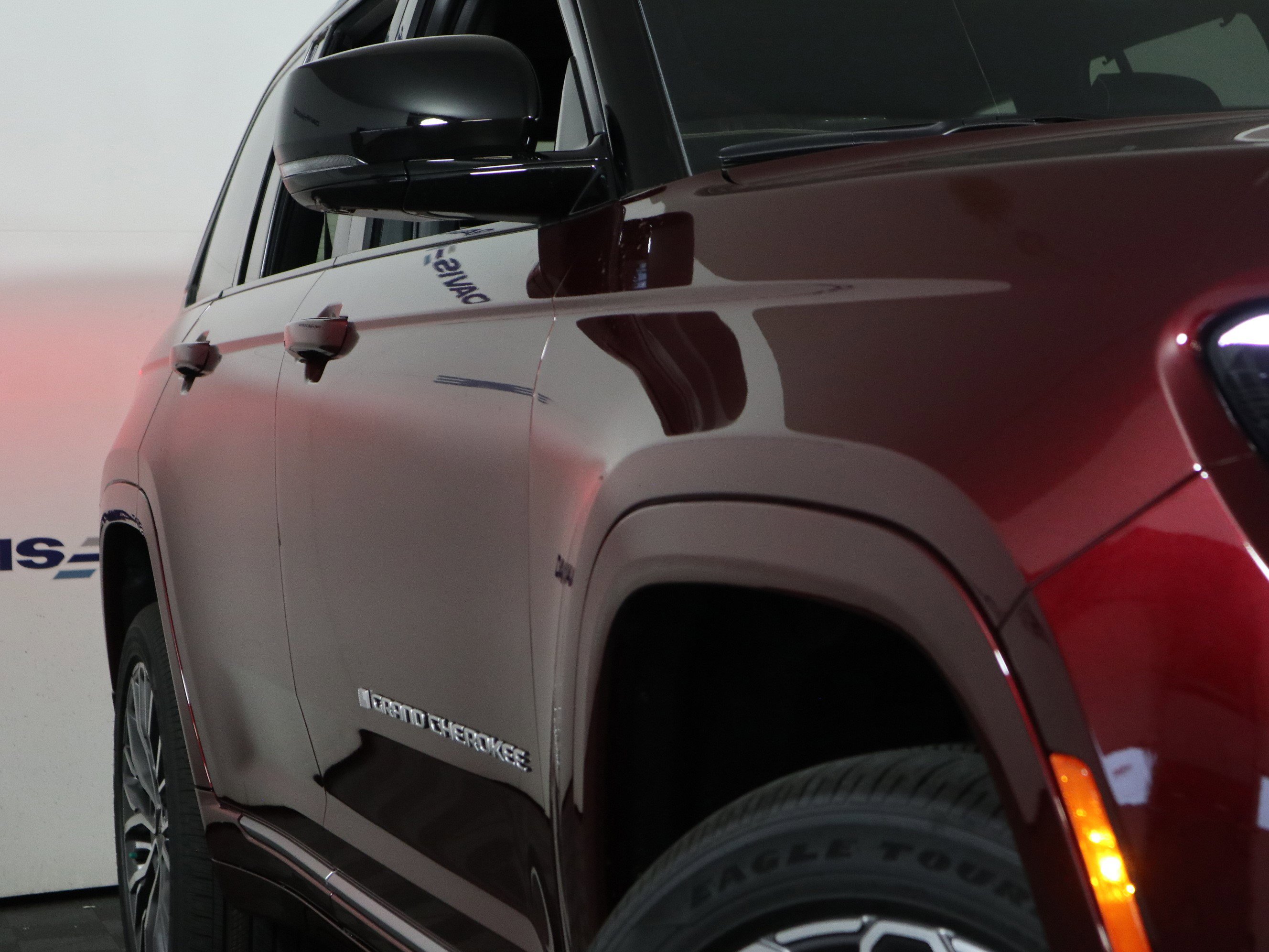 New 2026 Jeep Grand Cherokee Summit AWD/4WD image 3
