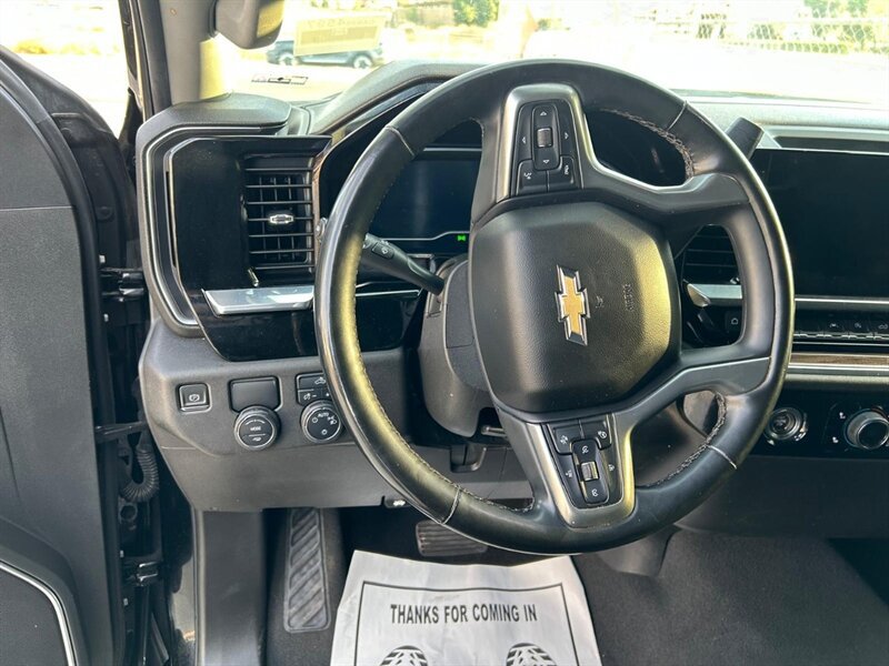 Used 2023 Chevrolet Silverado 1500 LT RWD image 36