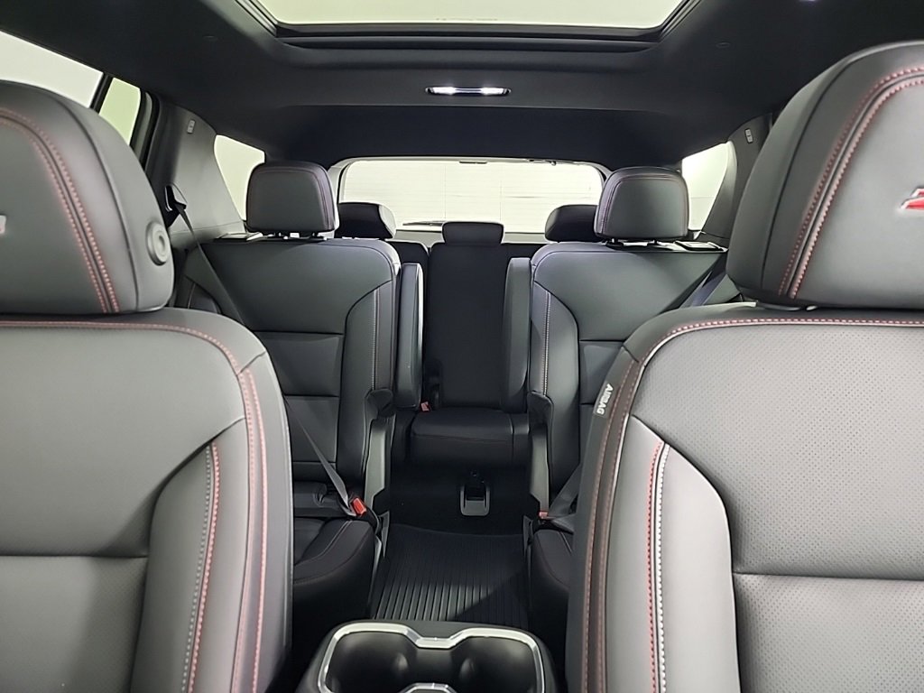 New 2026 Chevrolet Traverse Z71 w/ Driver Confidence Package image 23