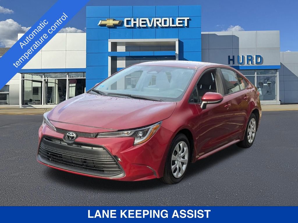 Used 2025 Toyota Corolla LE image 9
