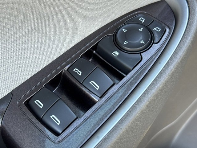 Used 2023 Chevrolet Malibu LT image 14