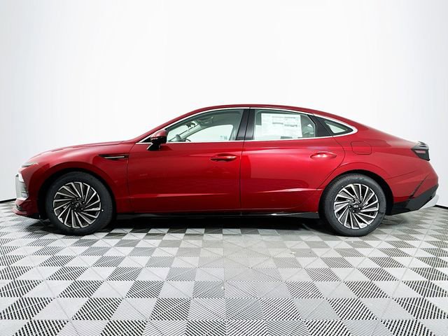 New 2025 Hyundai Sonata SEL FWD image 2