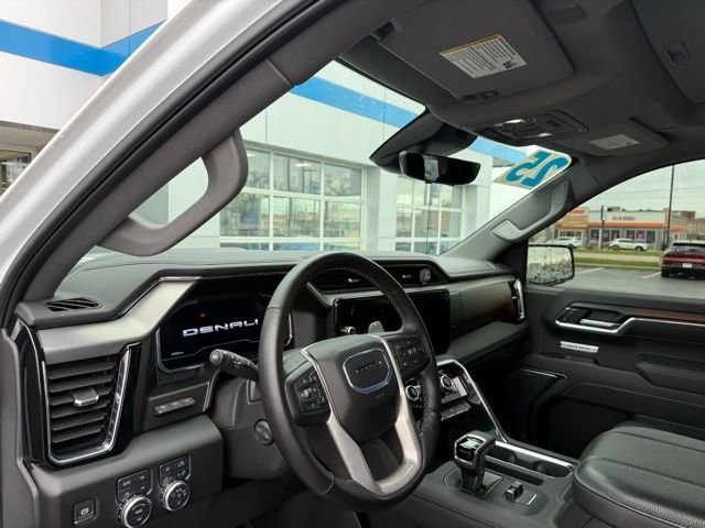 Used 2025 GMC Sierra 1500 Denali w/ Denali Reserve Package image 8