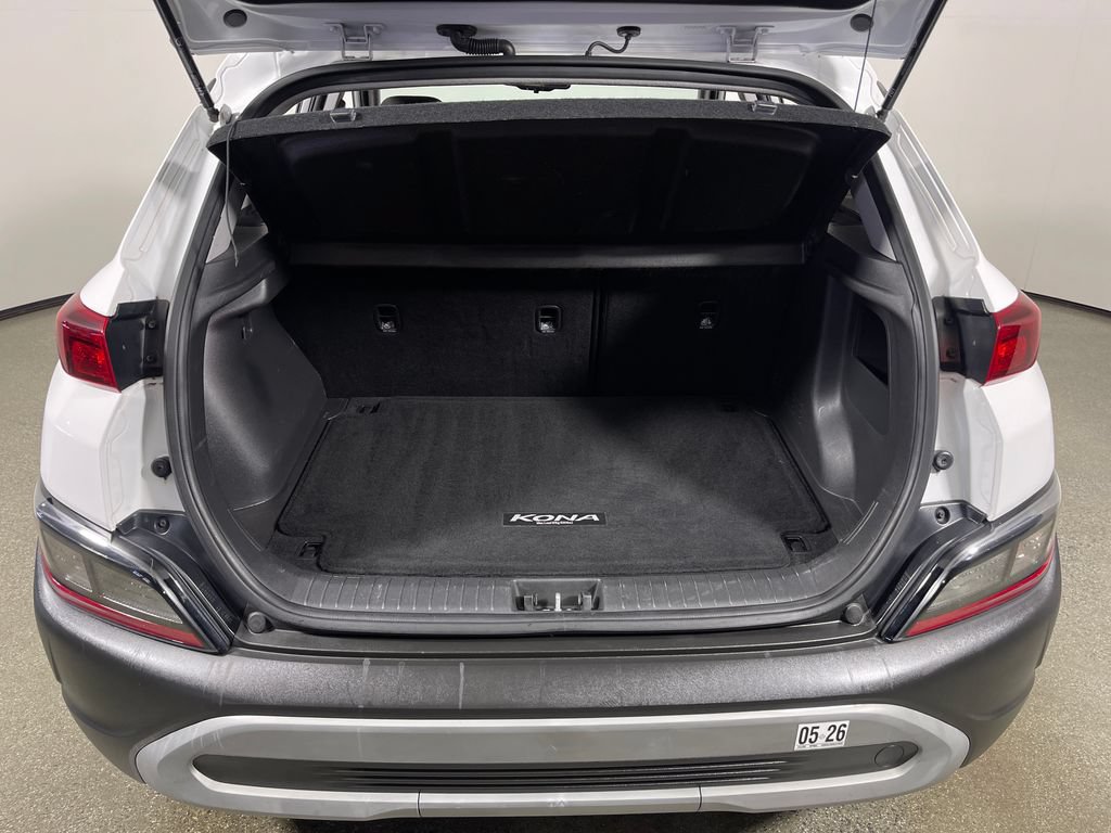Certified 2022 Hyundai Kona SEL w/ Cargo Package AWD/4WD image 10