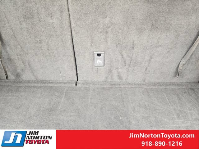 Used 2025 Toyota Highlander XLE AWD/4WD image 33