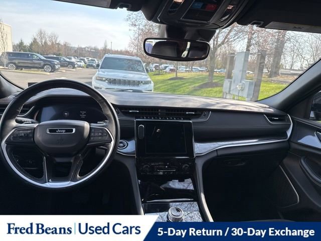 Used 2021 Jeep Grand Cherokee L Laredo image 14