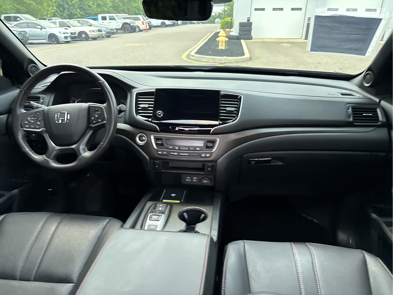Used 2025 Honda Passport TrailSport image 31