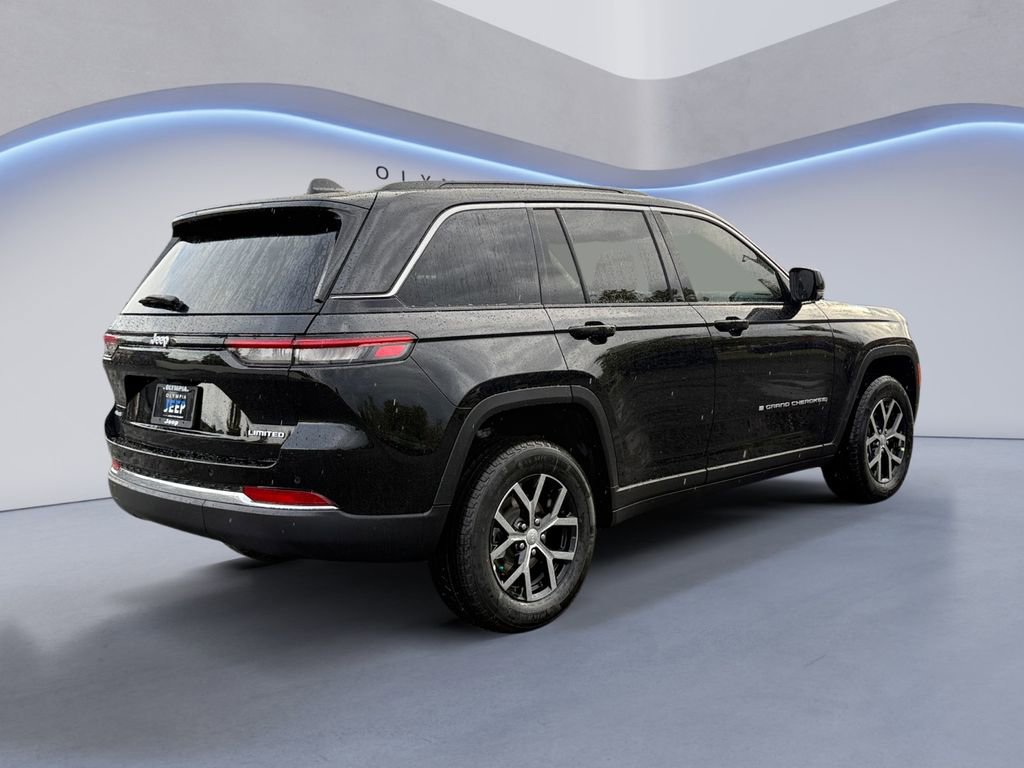New 2025 Jeep Grand Cherokee Limited w/ Trailer Tow Package image 6