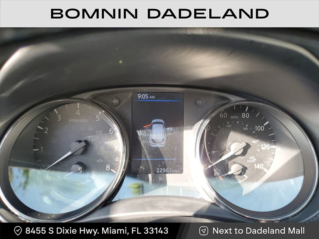 Used 2021 Nissan Rogue Sport SV image 20