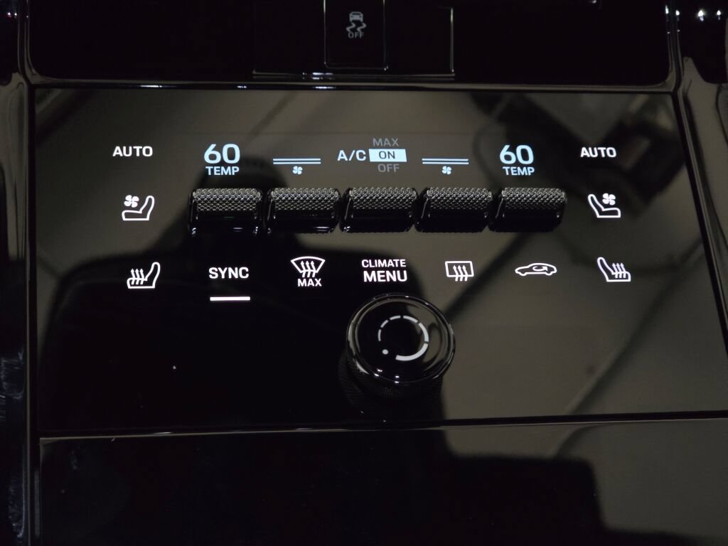 New 2026 Porsche Panamera 4 AWD/4WD image 17