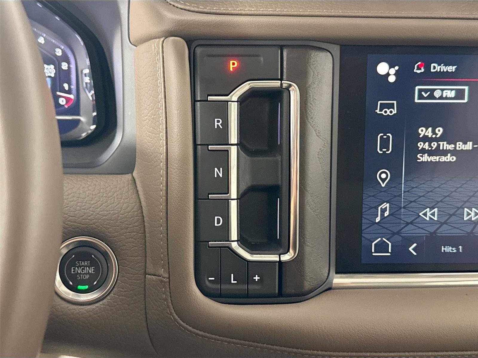 Used 2024 GMC Yukon Denali AWD/4WD image 26