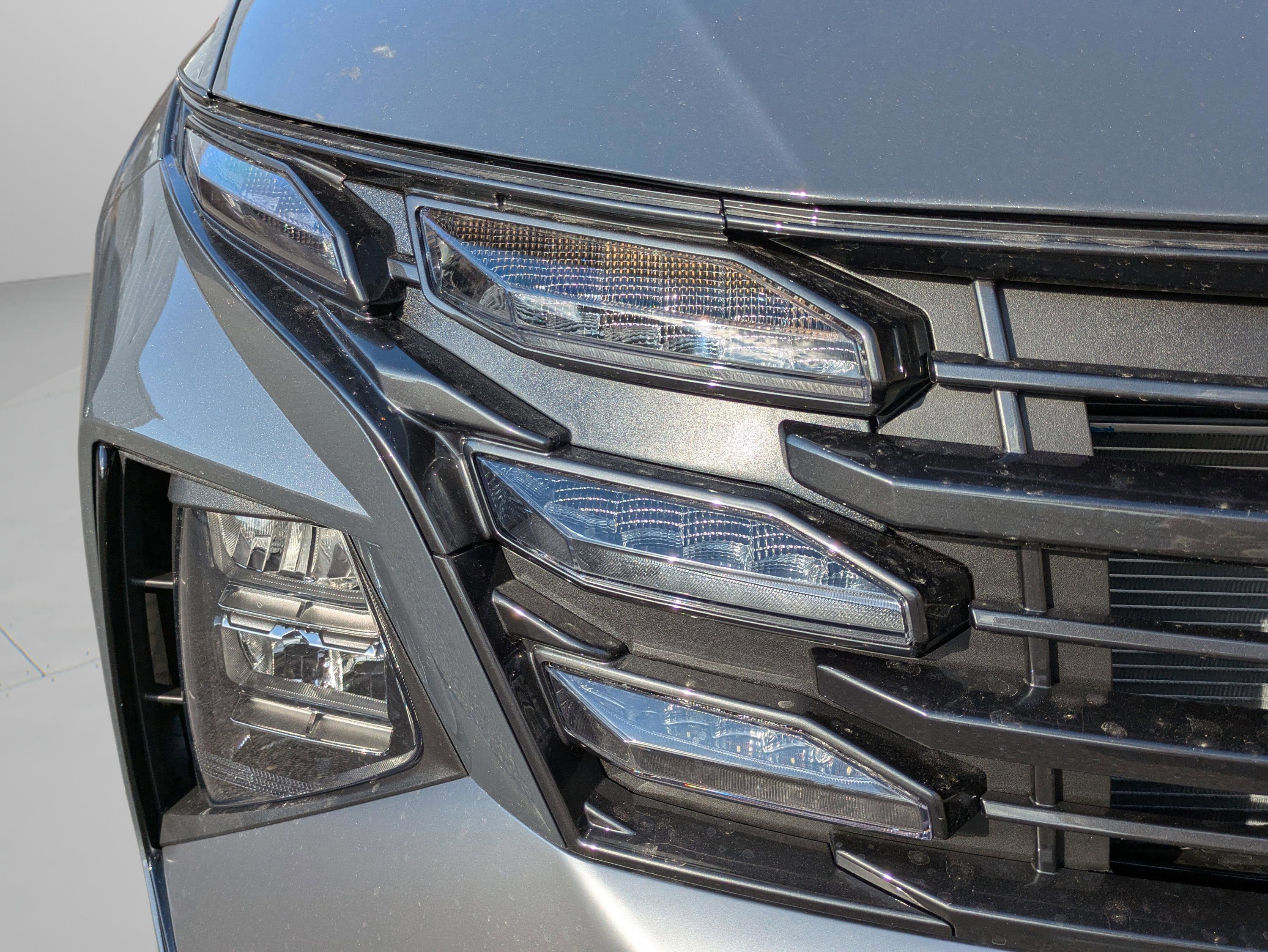 New 2026 Hyundai Tucson SEL FWD image 2