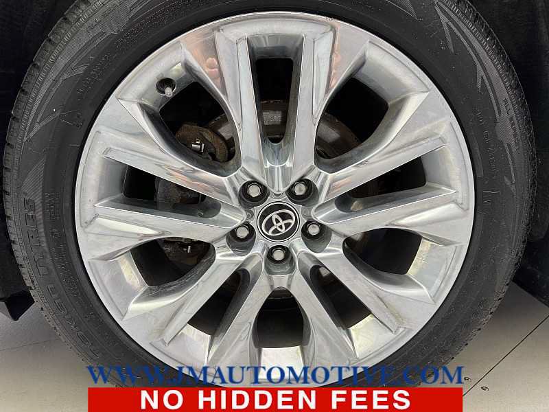 Used 2021 Toyota Highlander Limited AWD/4WD image 9