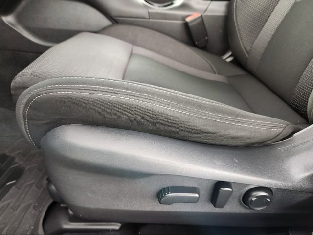 Used 2020 Subaru Outback Premium AWD/4WD image 23