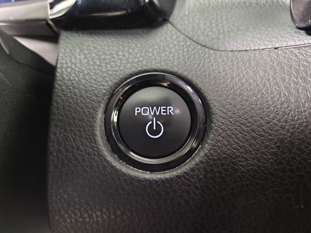 Used 2025 Toyota Camry LE FWD image 24