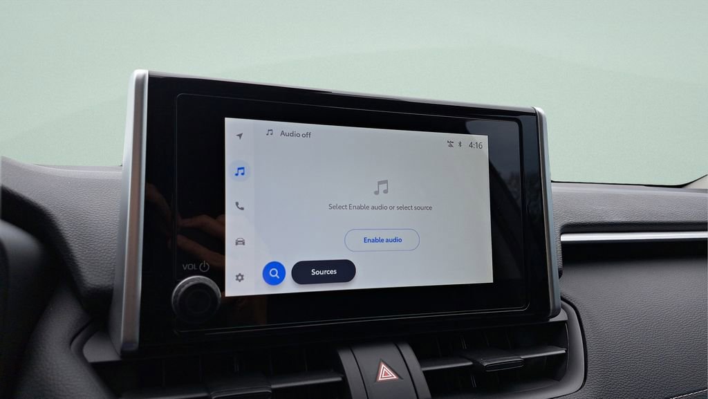 Certified 2025 Toyota RAV4 LE image 21