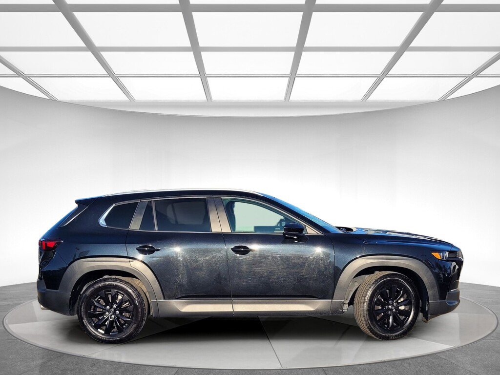 Used 2024 MAZDA CX-50 AWD 2.5 S w/ Preferred Package image 3