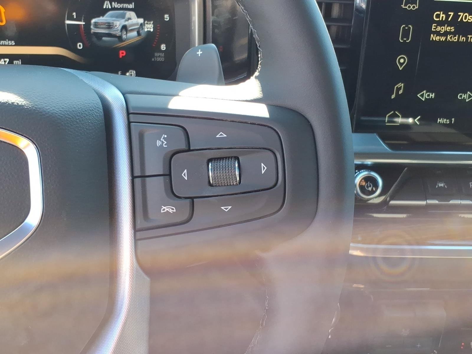 New 2026 GMC Sierra 1500 Elevation w/ Elevation Premium Package AWD/4WD image 16