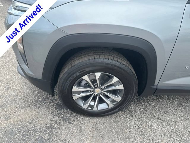 New 2026 Chevrolet Equinox LT w/ Convenience Package II FWD image 10