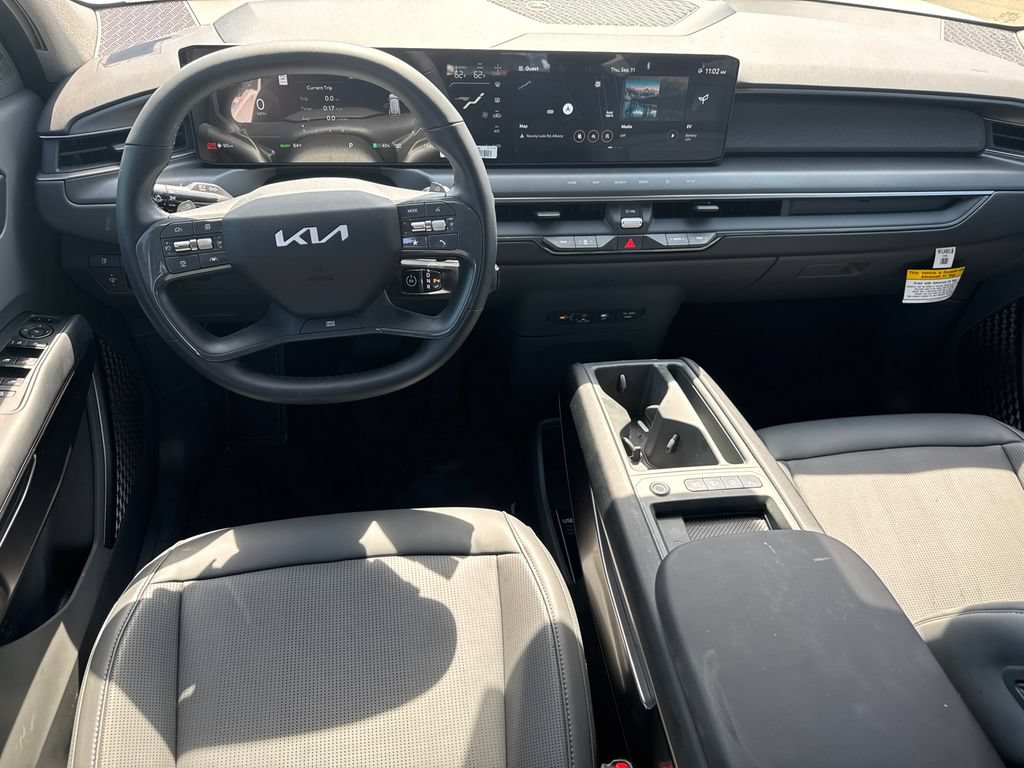 New 2024 Kia EV9 Light RWD image 24