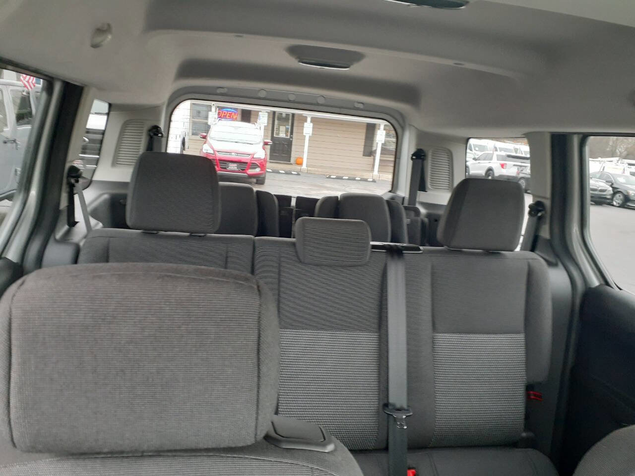 Used 2016 Ford Transit Connect XL image 15