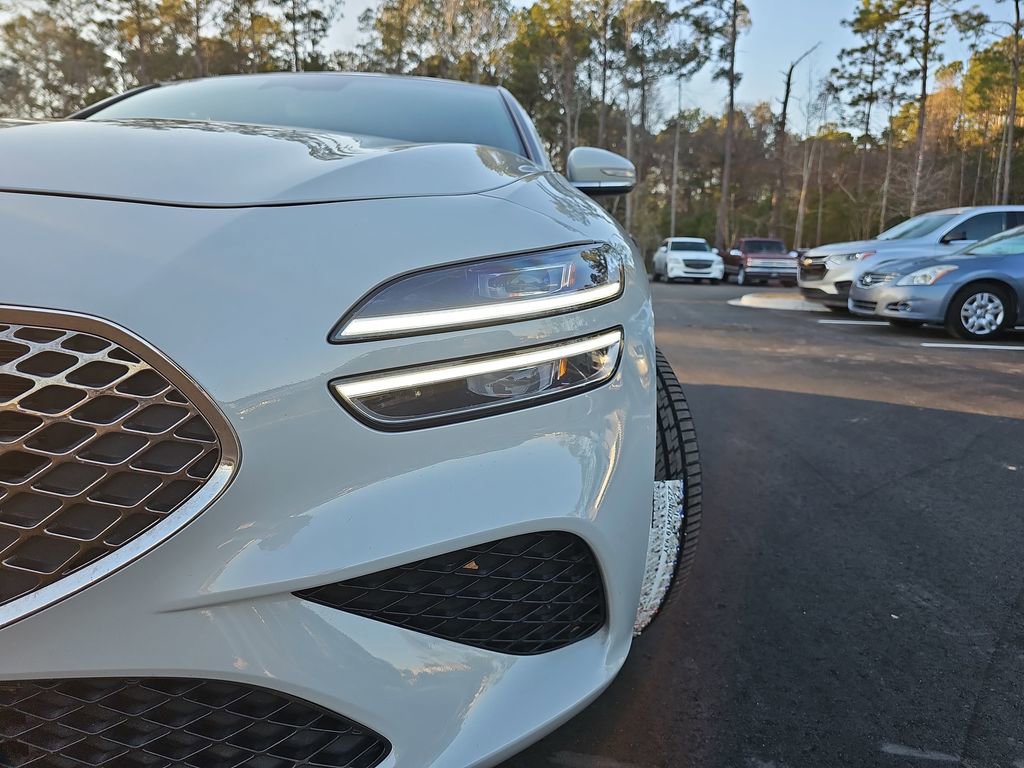 Used 2025 Genesis G70 2.5T image 36