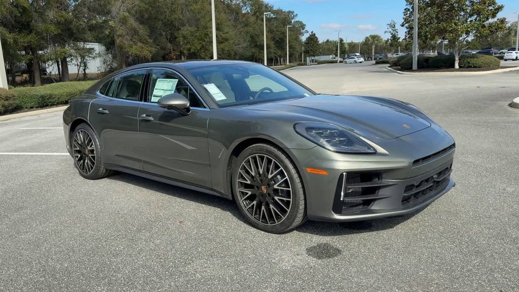 New 2025 Porsche Panamera 4 image 2