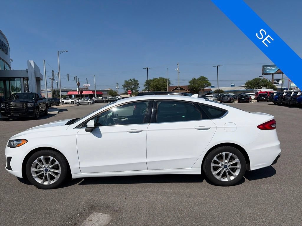 Used 2020 Ford Fusion SE FWD image 5