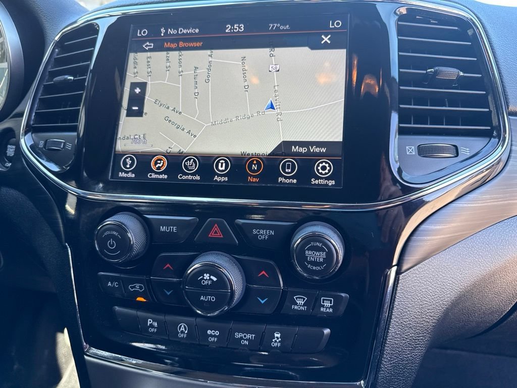 Used 2021 Jeep Grand Cherokee Laredo X AWD/4WD image 28