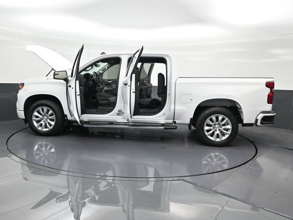 Used 2024 Chevrolet Silverado 1500 Custom RWD image 33