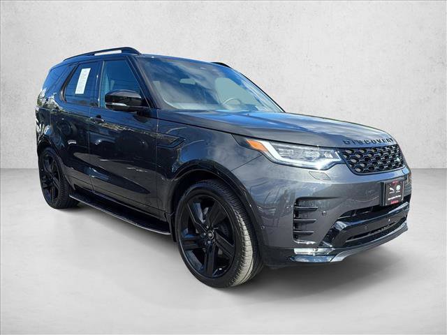 Used 2025 Land Rover Discovery Dynamic SE AWD/4WD image 3