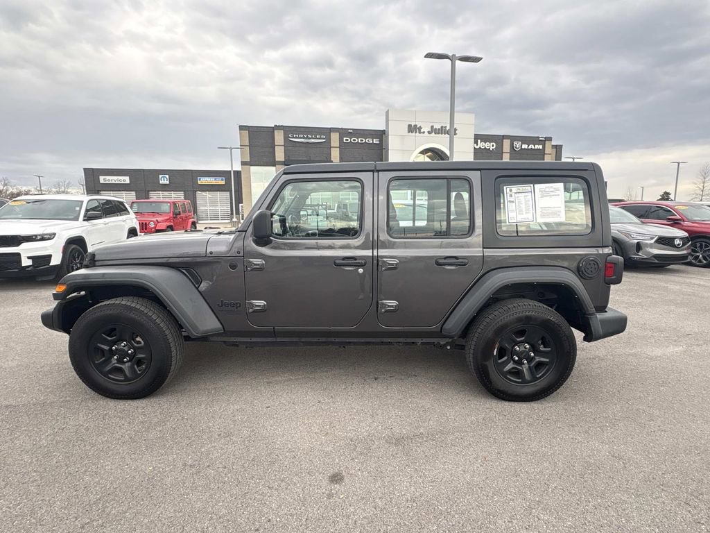Used 2021 Jeep Wrangler Unlimited Sport image 5