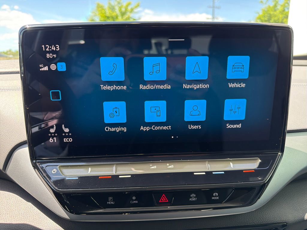 Certified 2023 Volkswagen ID.4 Pro AWD/4WD image 20