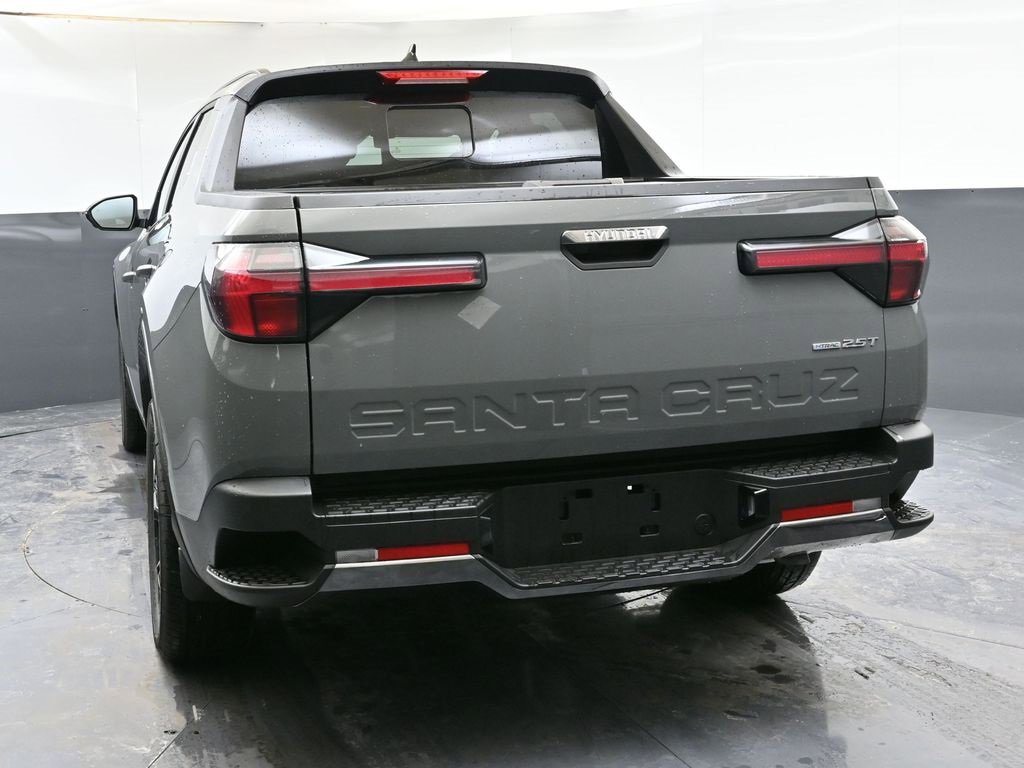 Certified 2025 Hyundai Santa Cruz Limited image 4