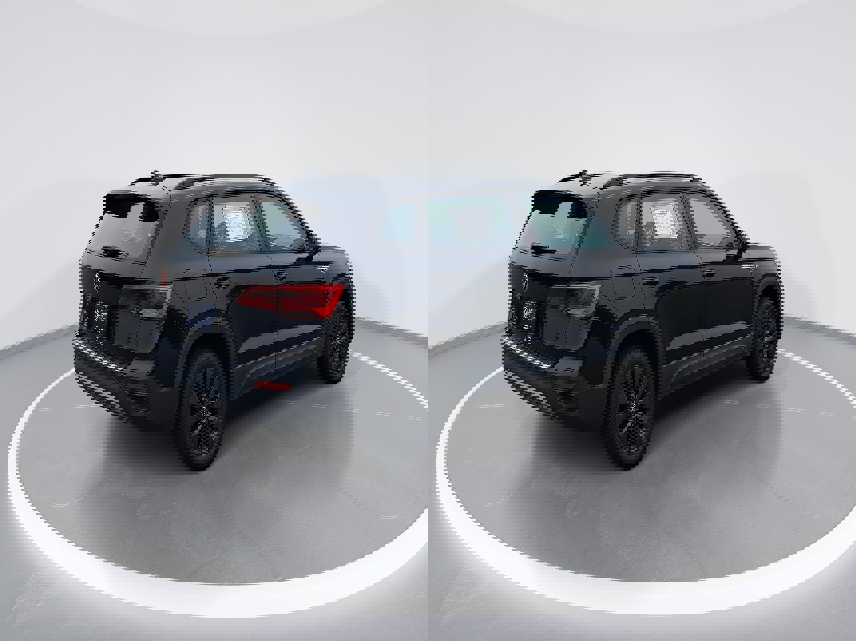 Certified 2022 Volkswagen Taos S image 3