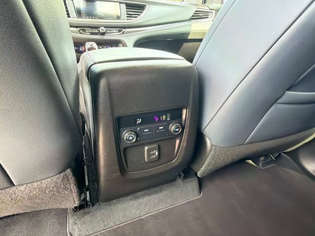 Used 2021 Buick Enclave Essence AWD/4WD image 16