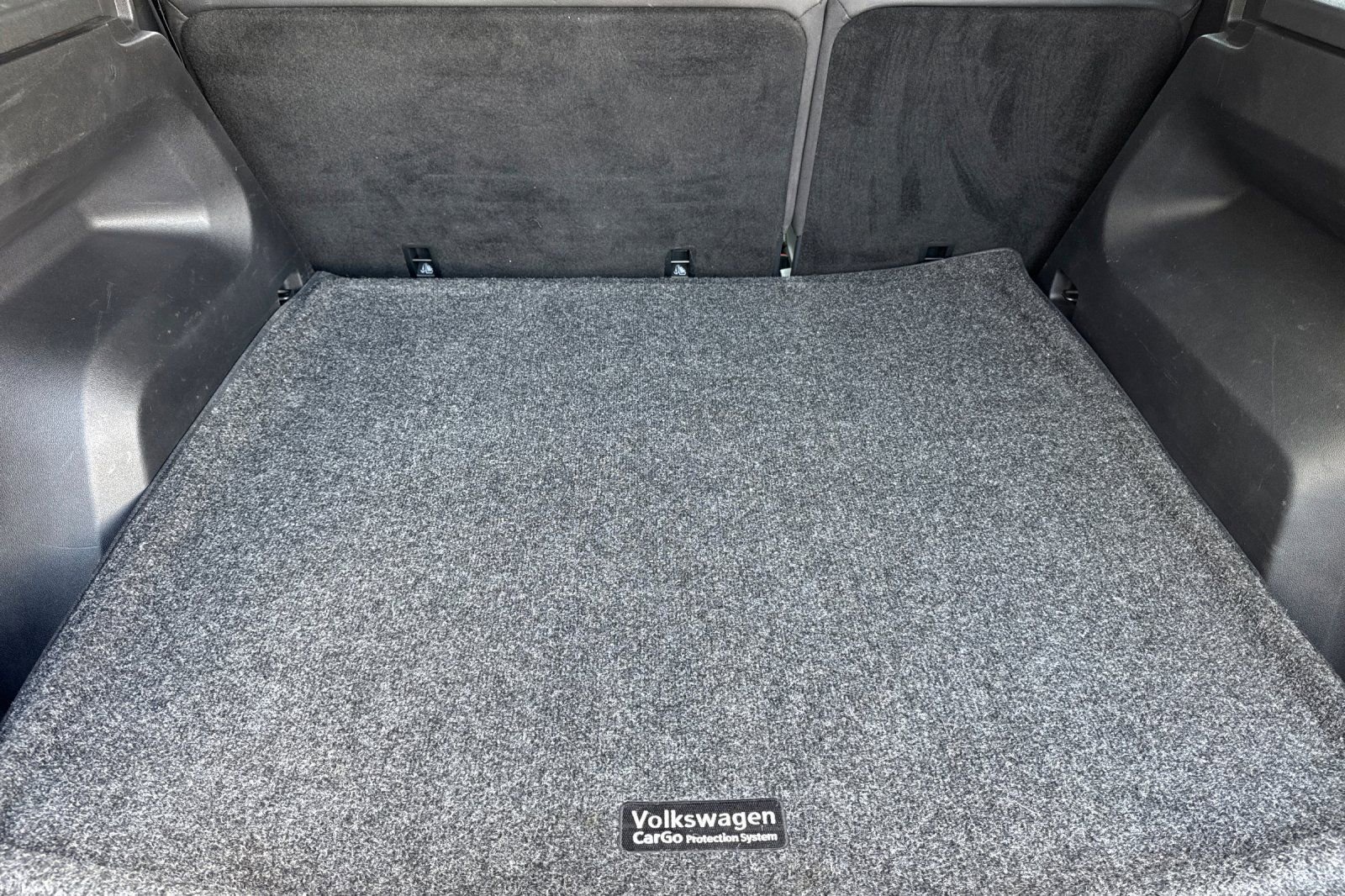 Used 2021 Volkswagen Atlas Cross Sport SEL image 15