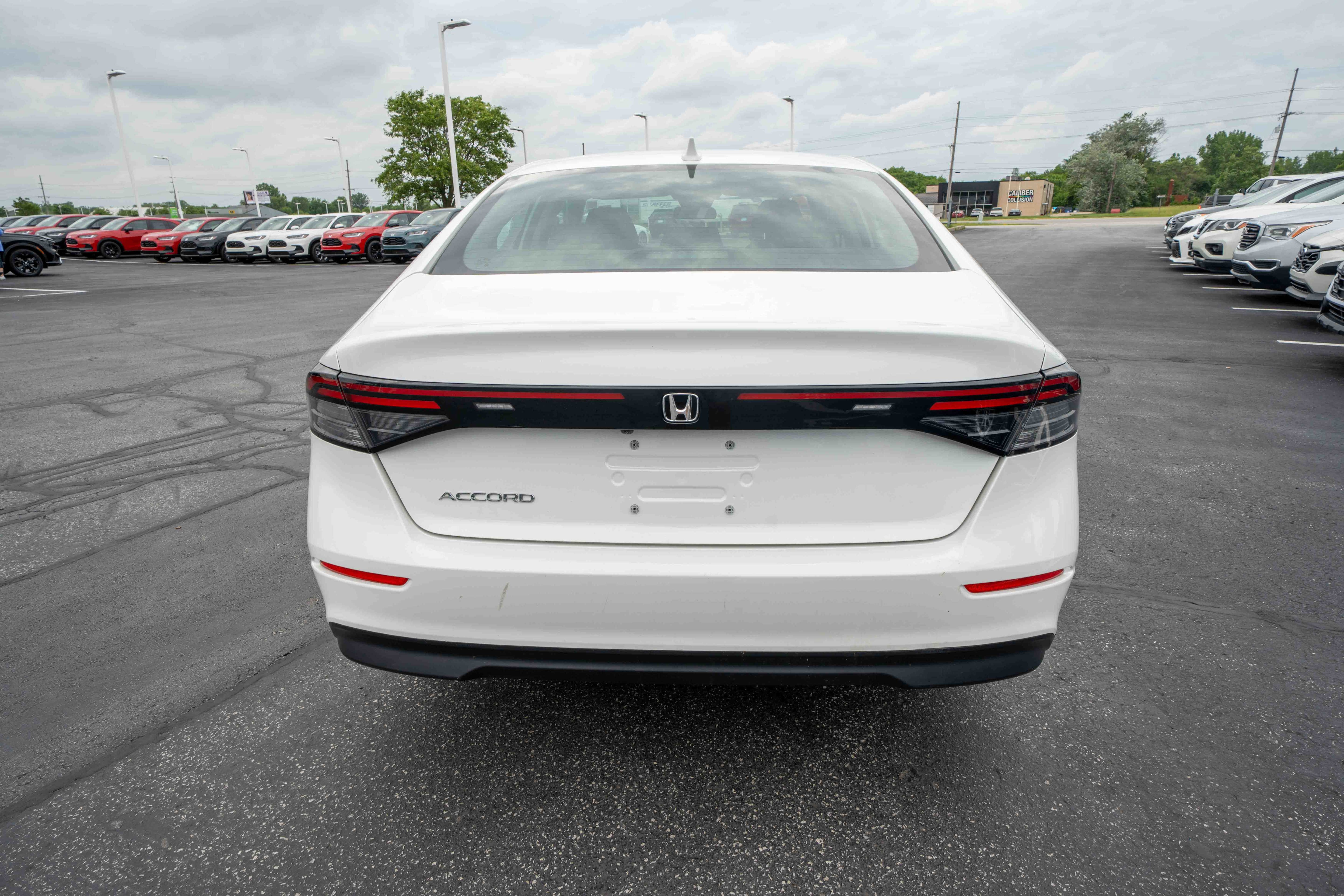 Used 2024 Honda Accord EX image 5