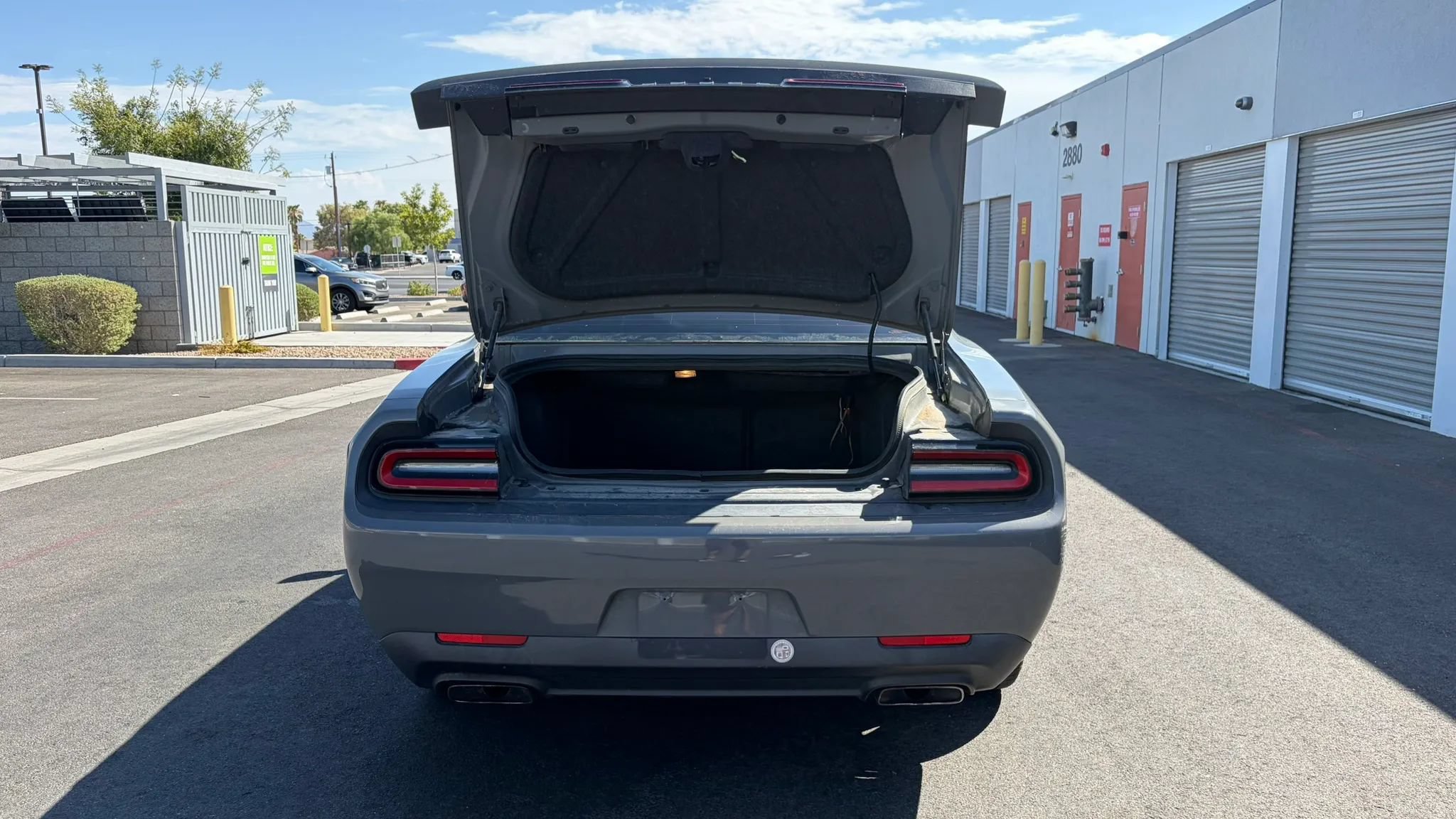 Used 2017 Dodge Challenger R/T RWD image 11
