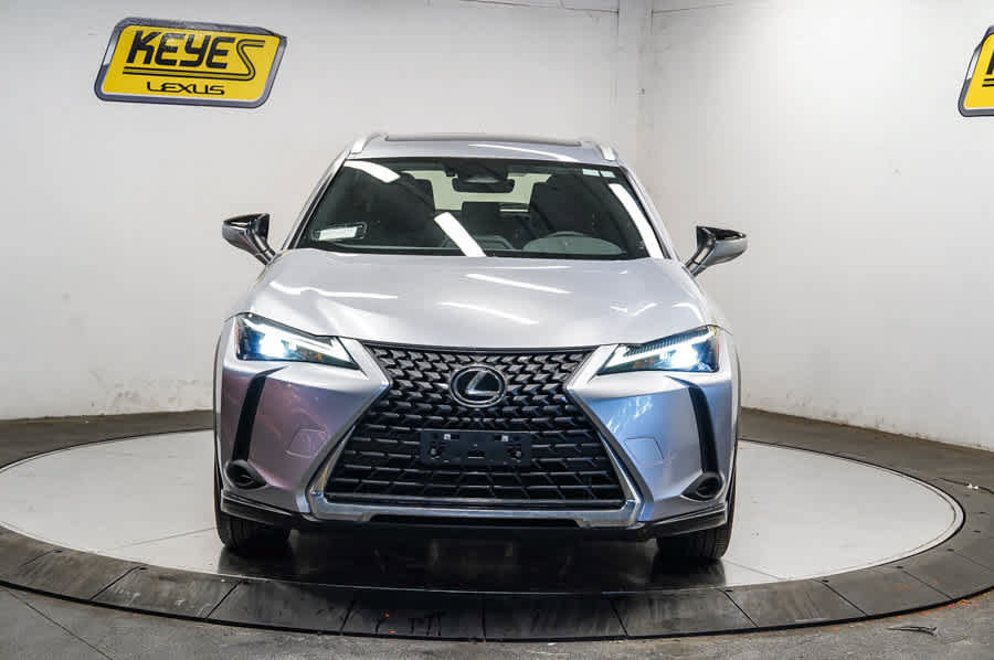 Used 2025 Lexus UX 300h FWD w/ Accessory Package (Z1) image 6