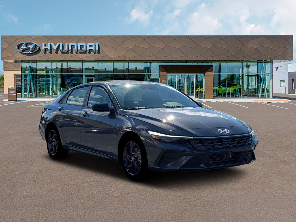 New 2026 Hyundai Elantra Sport FWD image 11