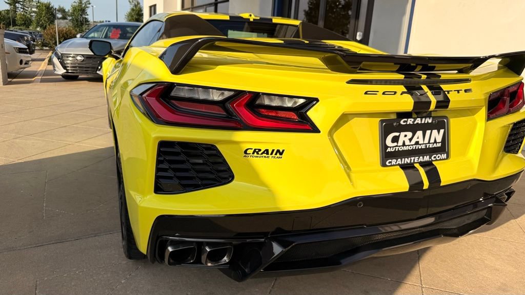 Used 2021 Chevrolet Corvette Stingray Premium Conv w/ Z51 Performance Package RWD image 47