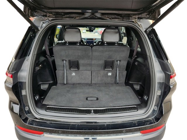 Used 2024 Jeep Grand Cherokee L Limited w/ Luxury Tech Group II image 28