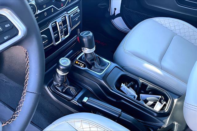 Used 2023 Jeep Gladiator Overland image 19