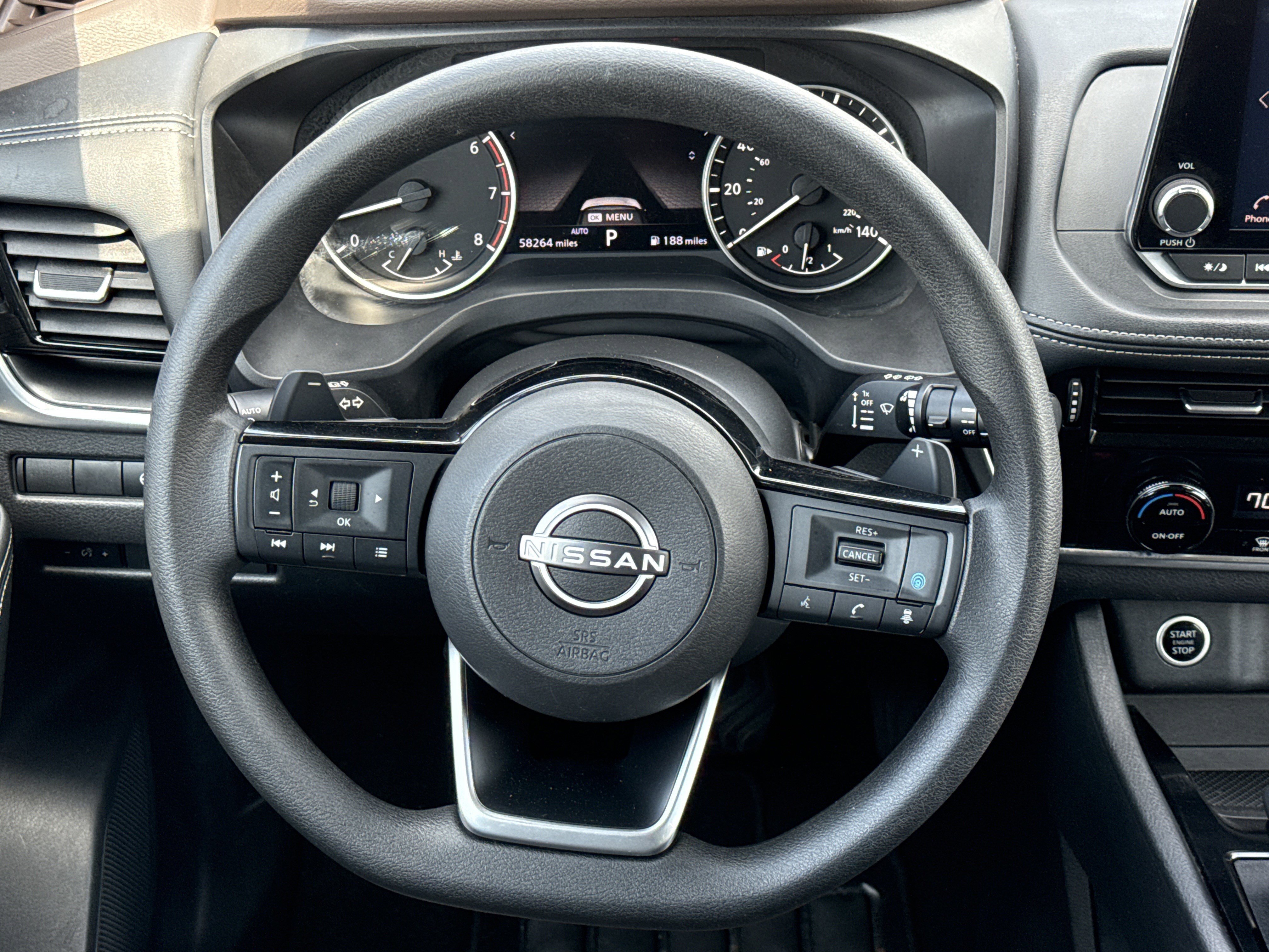 Used 2022 Nissan Rogue SV image 18