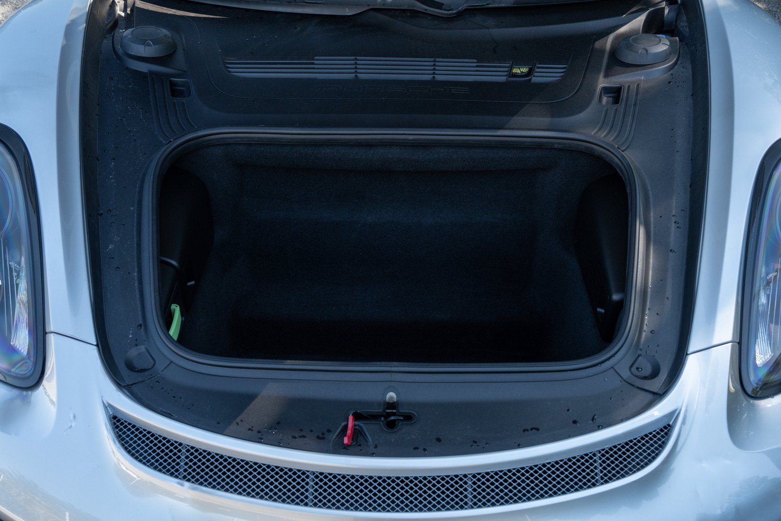 Certified 2016 Porsche Cayman GT4 RWD image 18