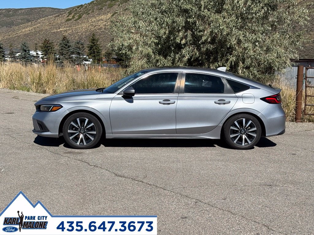 Used 2022 Honda Civic EX-L image 2