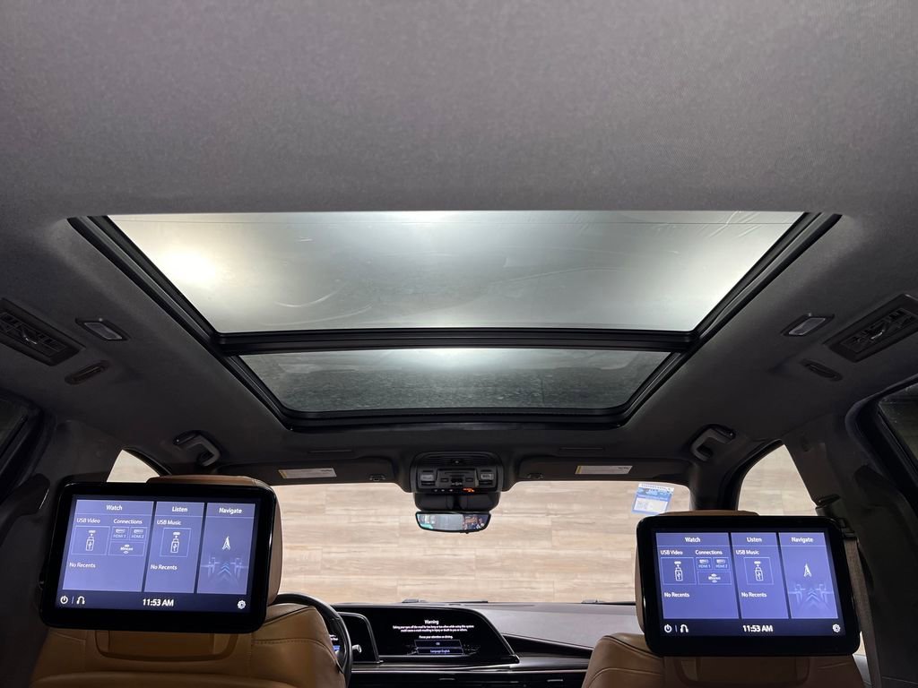 Used 2021 Cadillac Escalade ESV Premium Luxury w/ Driver Assist Tech Package AWD/4WD image 14
